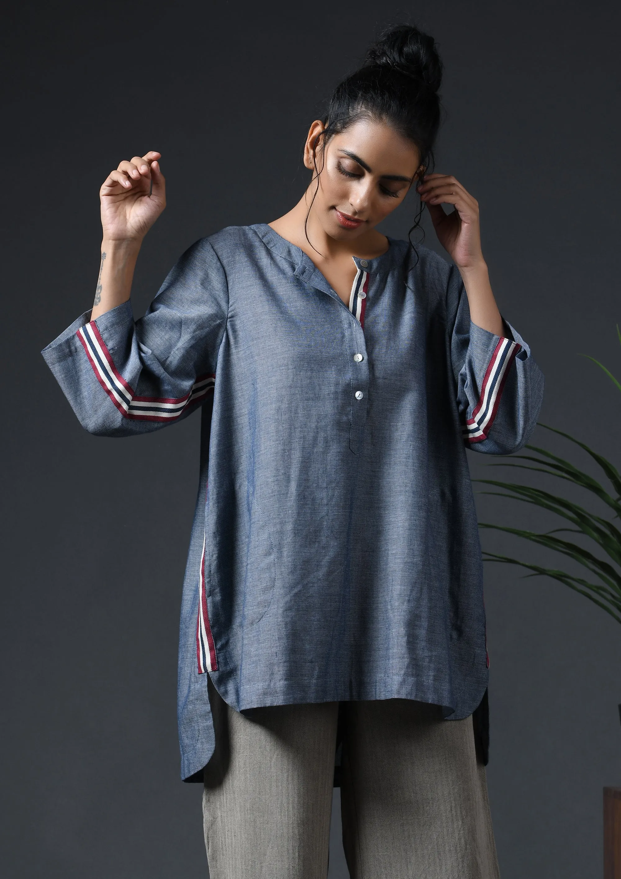 CHAMBRAY TAPE BLOUSE