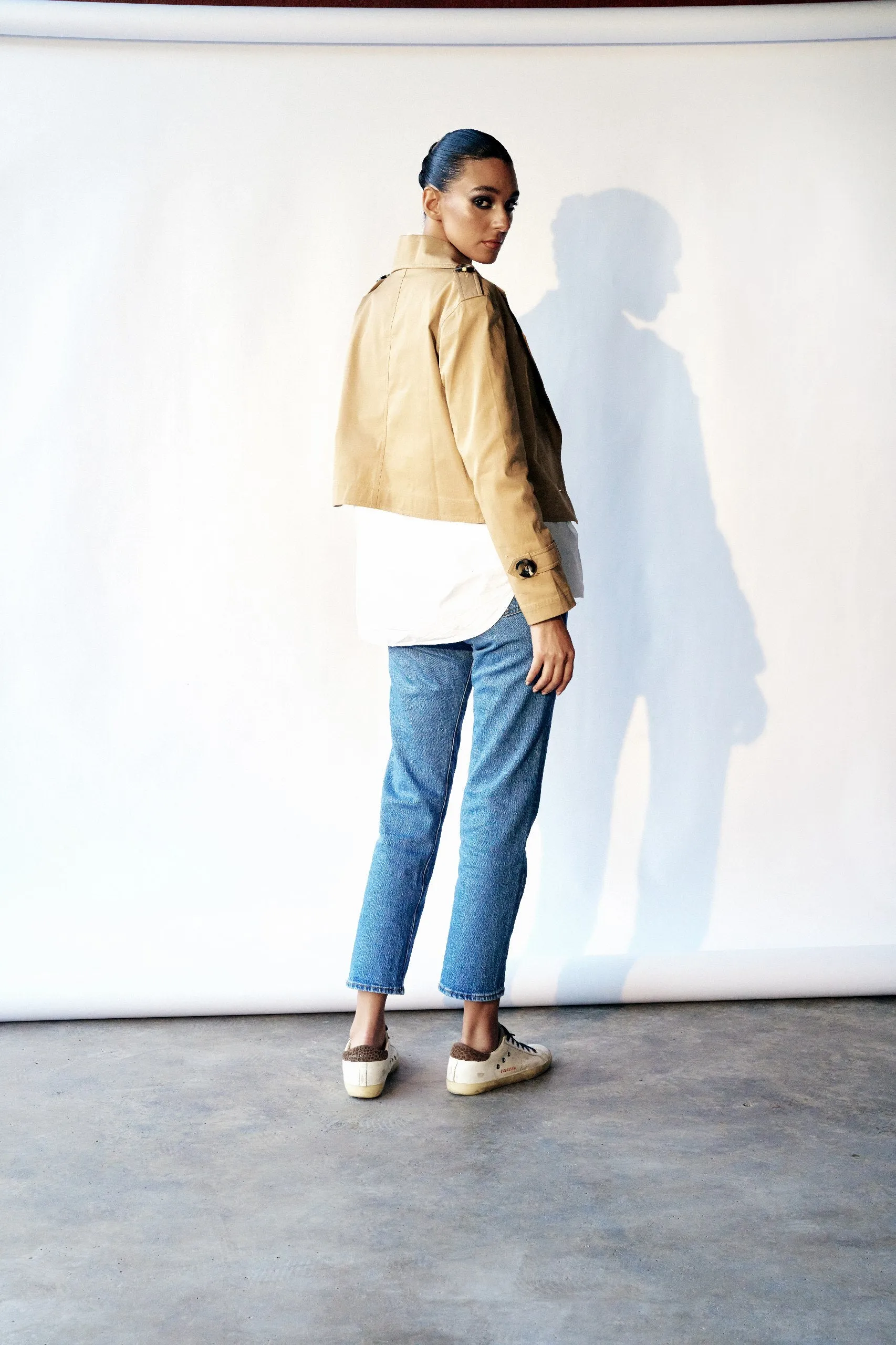 Cropped trench coat/ snake skin lining