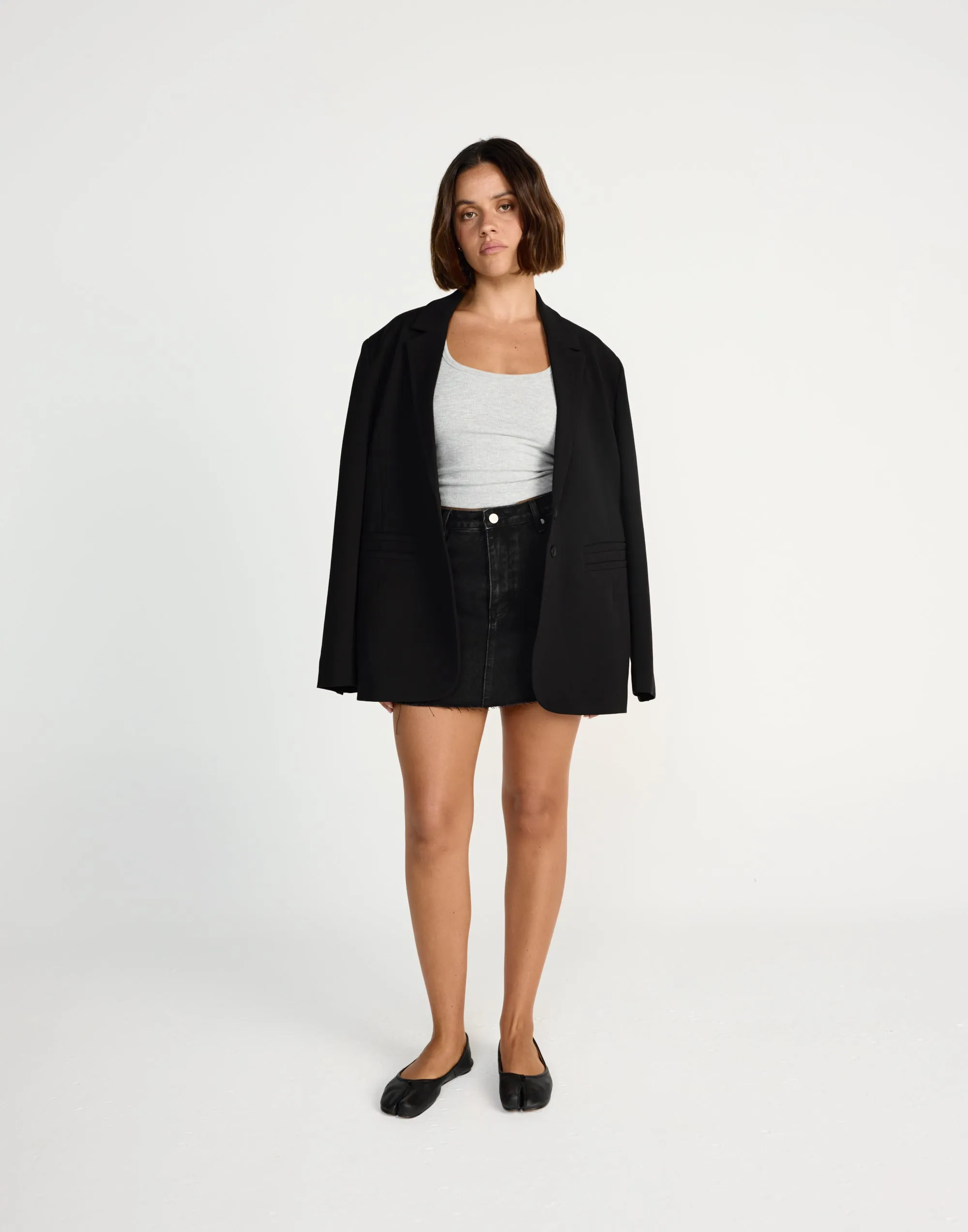 Dorian Denim Skort (Black Faded)