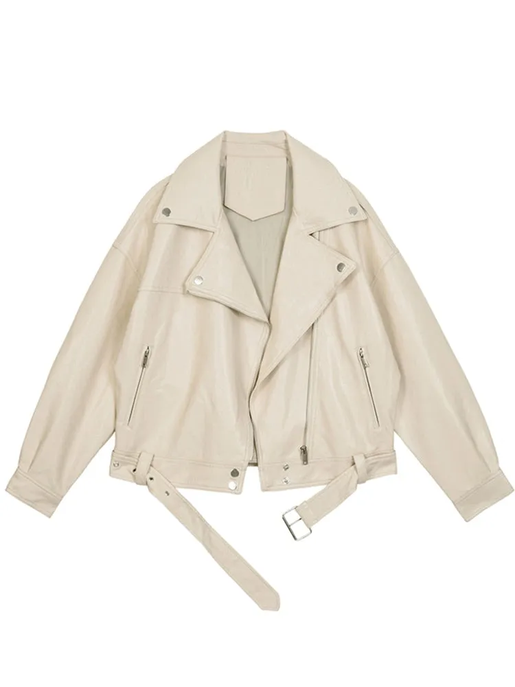 Faux leather-like lapel collar with zip fastener