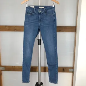 LEVI'S Premium Big E 710 Super Skinny Reproduction Medium Wash Denim Jeans Sz 28
