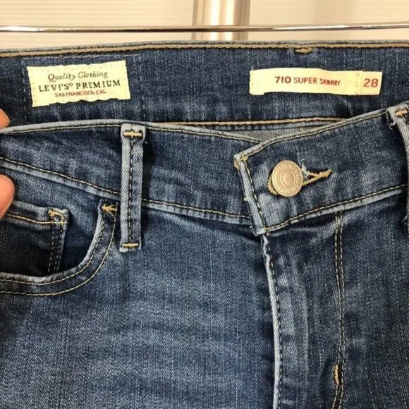 LEVI'S Premium Big E 710 Super Skinny Reproduction Medium Wash Denim Jeans Sz 28