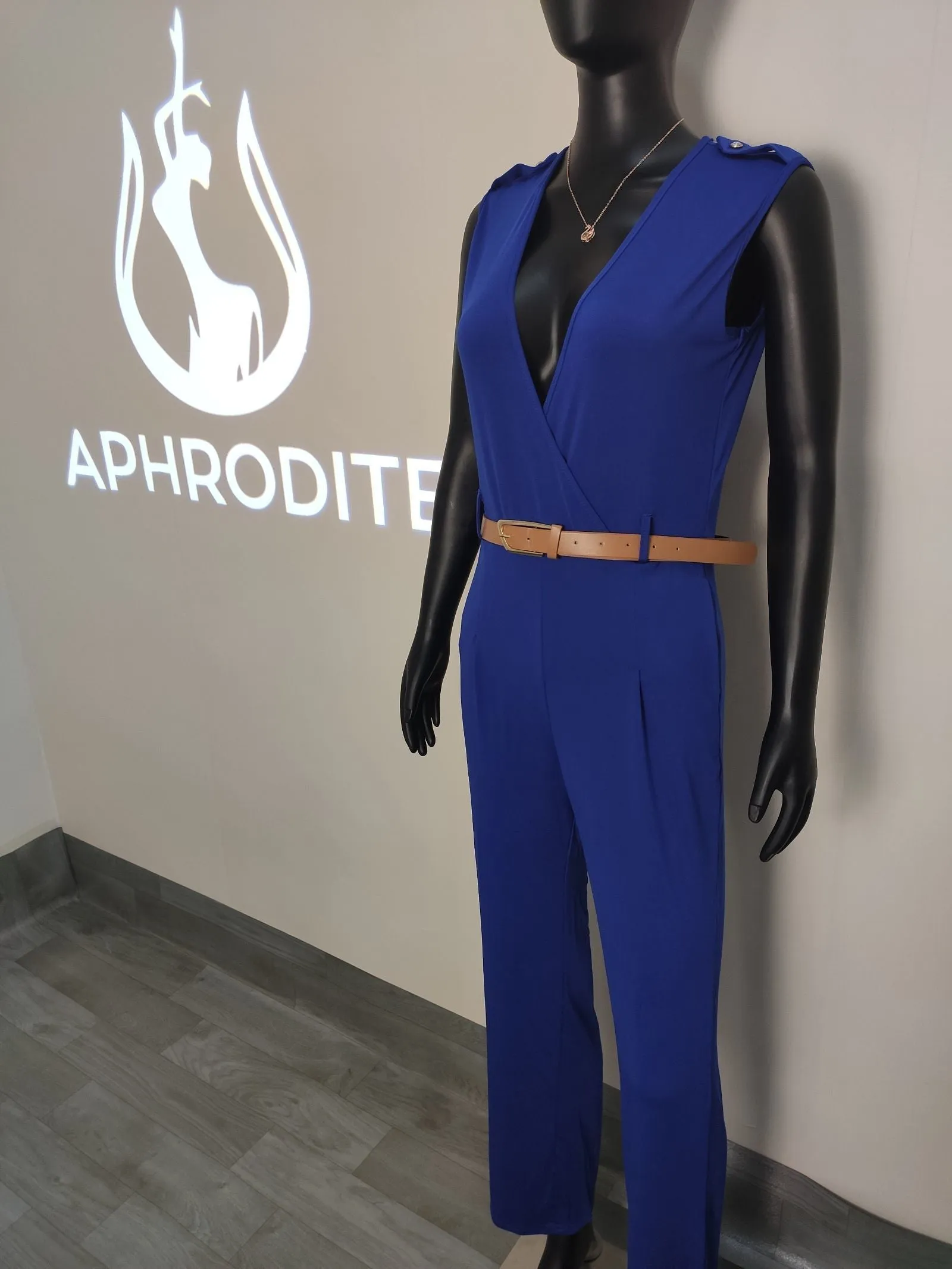 Loose Slim Sleeveless Jumpsuit with Belt AY1150