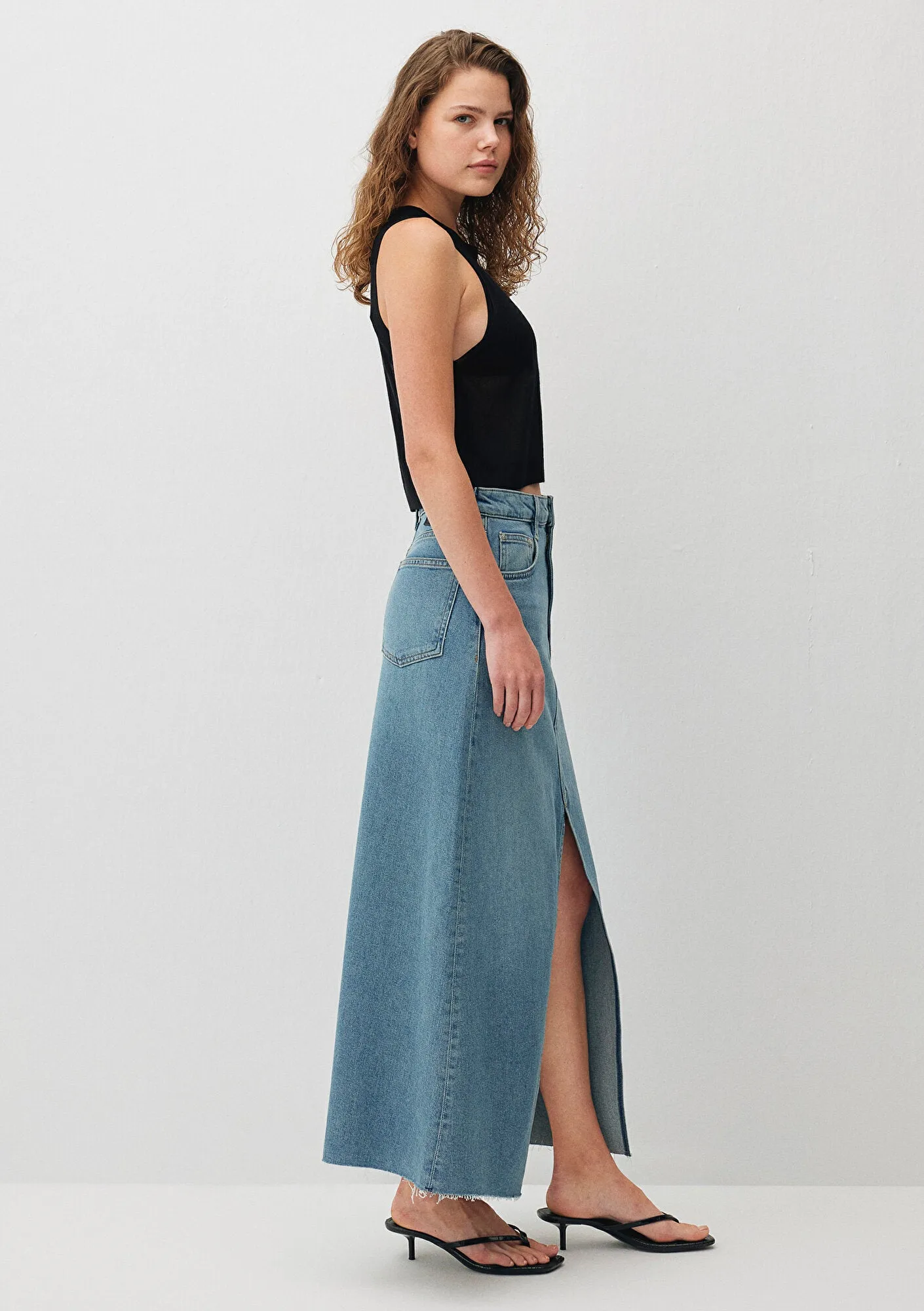 Loren Shaded Denim Iconic Jean Skirt