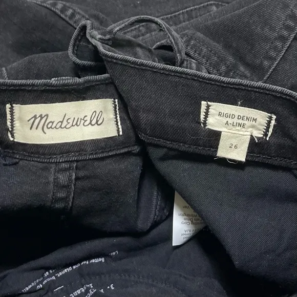 Madewell Rigid Denim A-Line Skirt Black M2228 Size 26