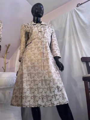 Maggy London Trench Coat, size 16. #1717