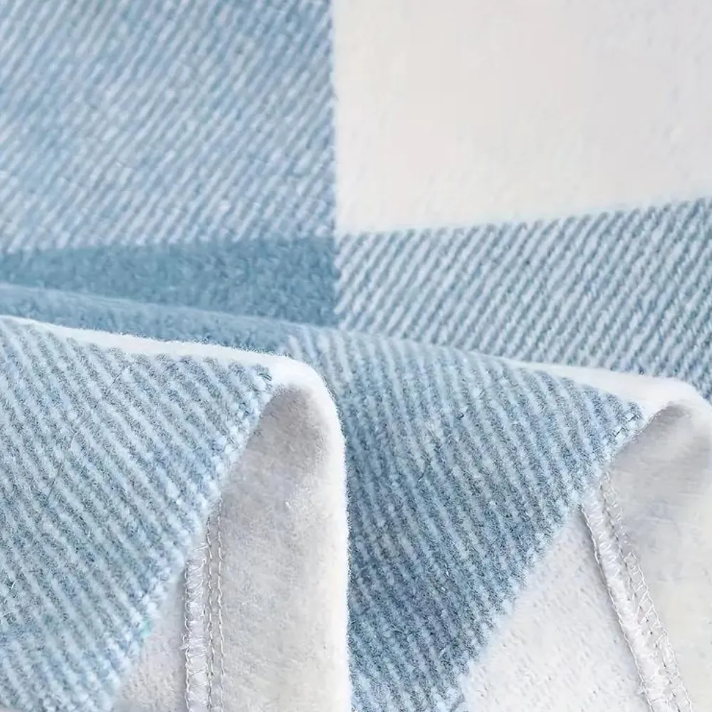 Men's Classic Plaid Shirt with Chest Pocket