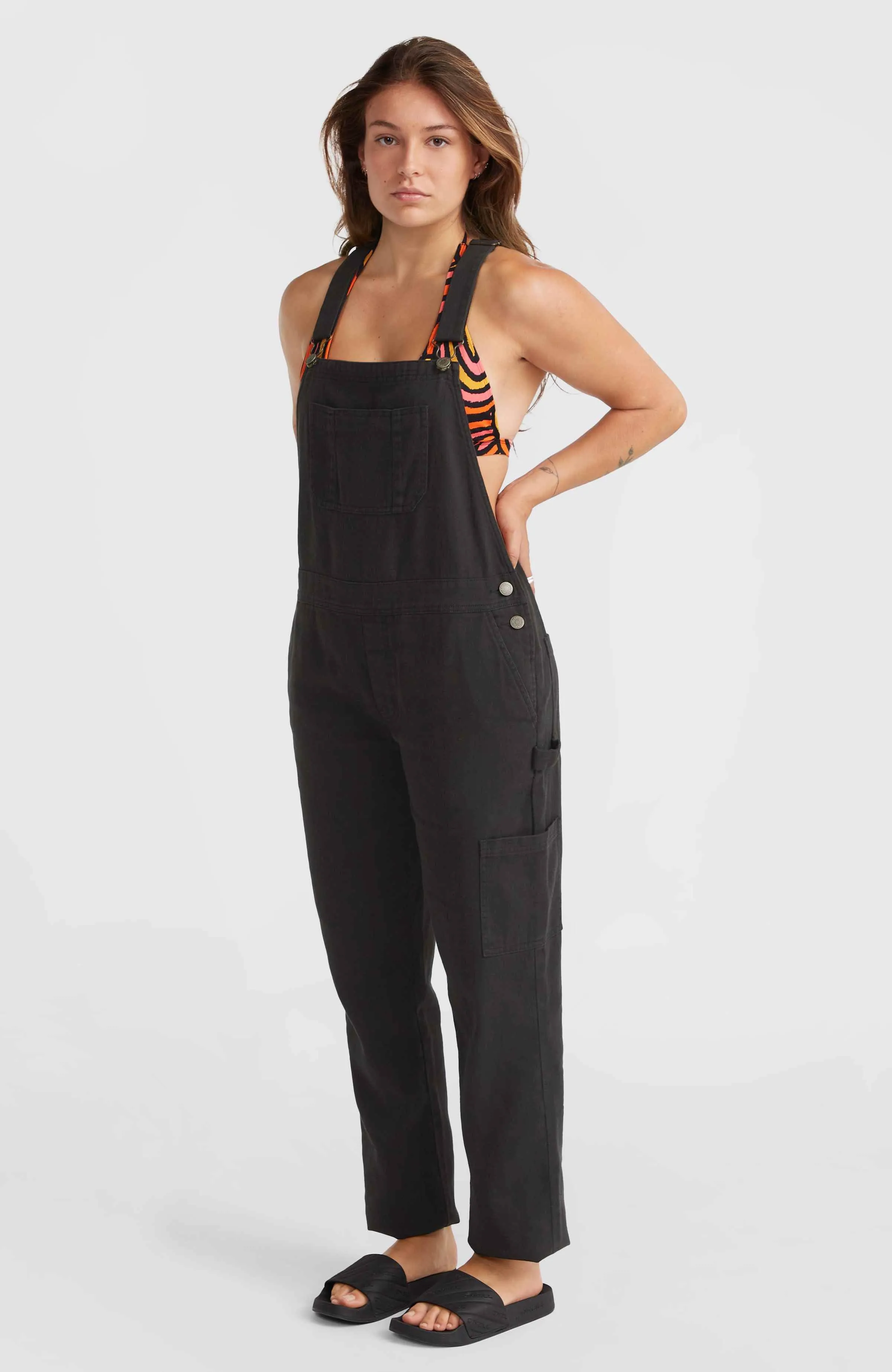 Mix and Match Latzhose | Black Out