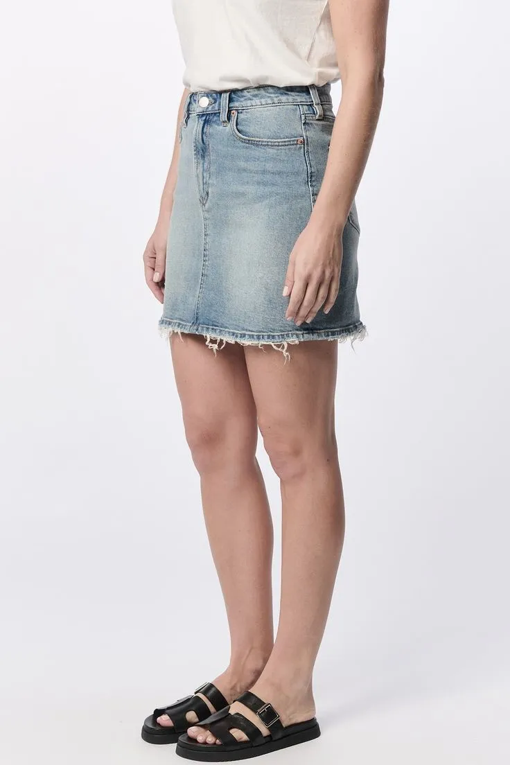 QUINN BOTTOMS