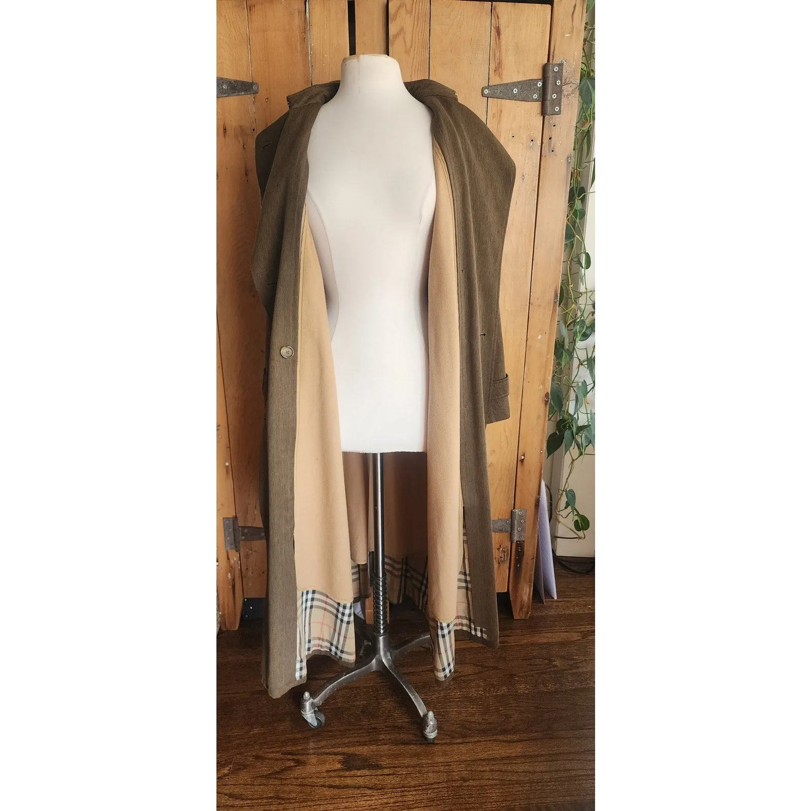 RARE 80s Ladies Coat Burberrys Green Wool Double Breasted