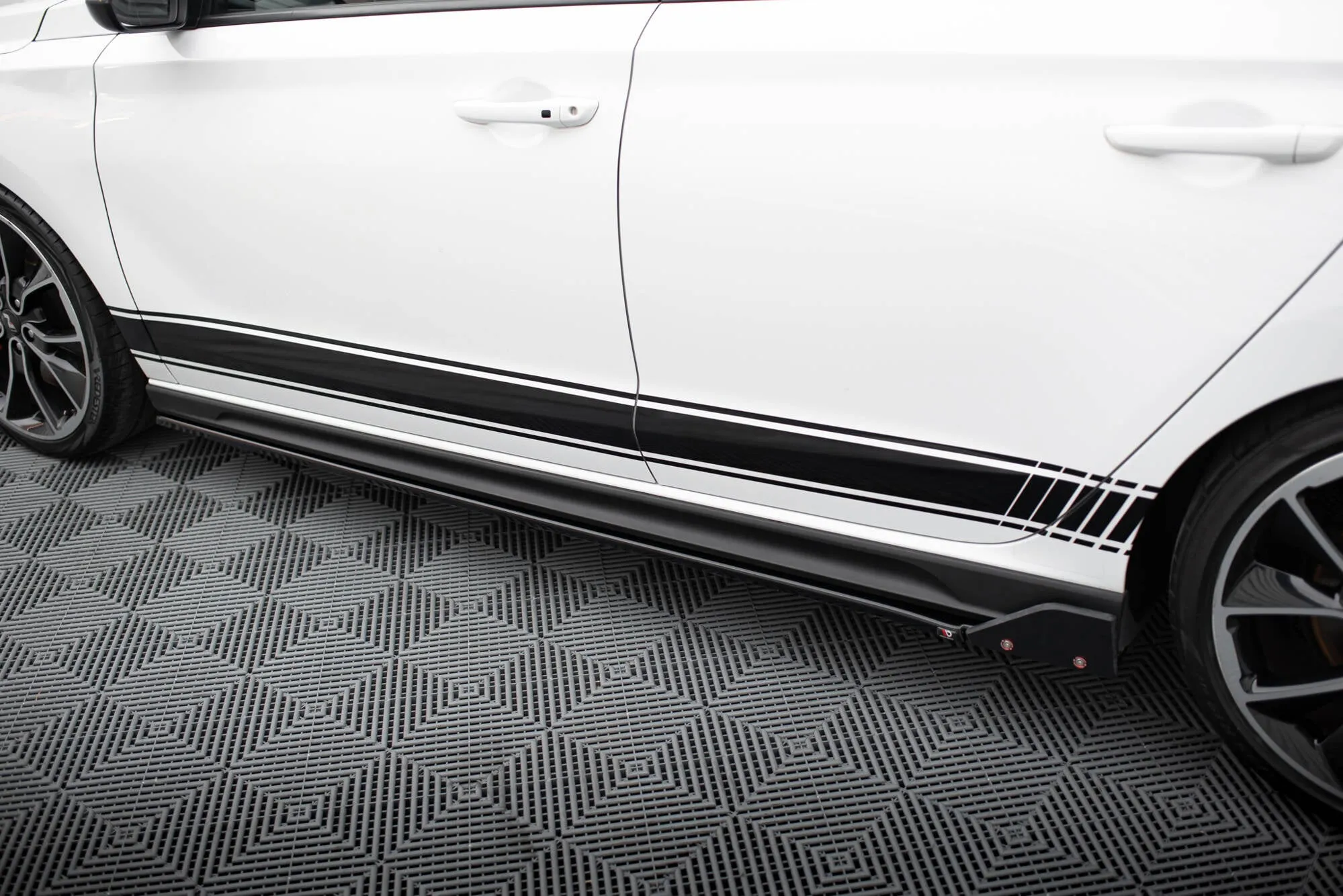 Side Skirts Diffusers V.5   Flaps Hyundai I30 N Mk3 / Mk3 FL Hatchback/Fastback
