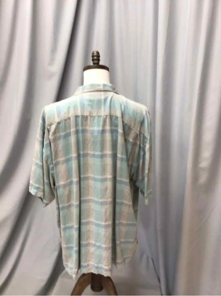 SIZE 2 X TOMMY BAHAMA Men's SHIRTS