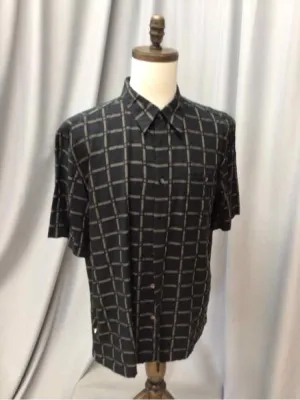 SIZE X LARGE AXIST Men's SHIRTS