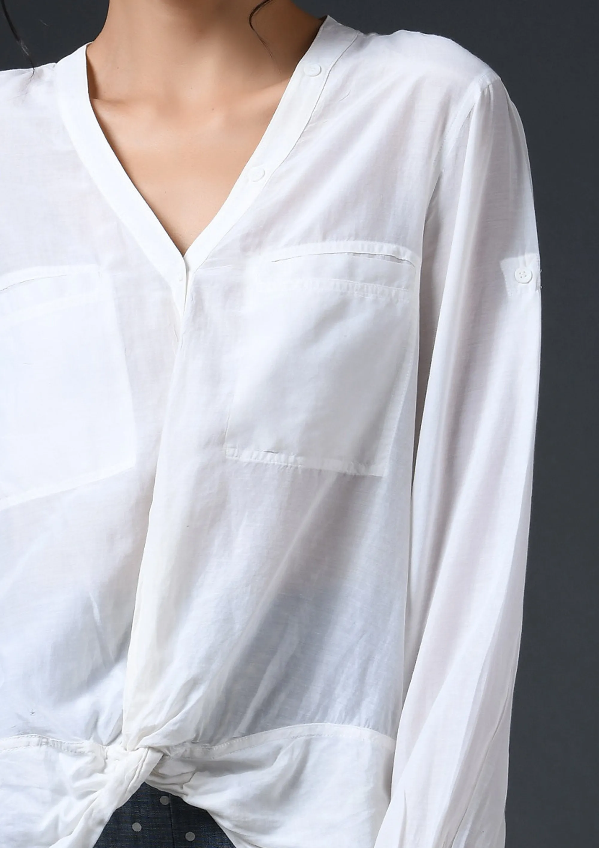 TWIST KNOT TOP