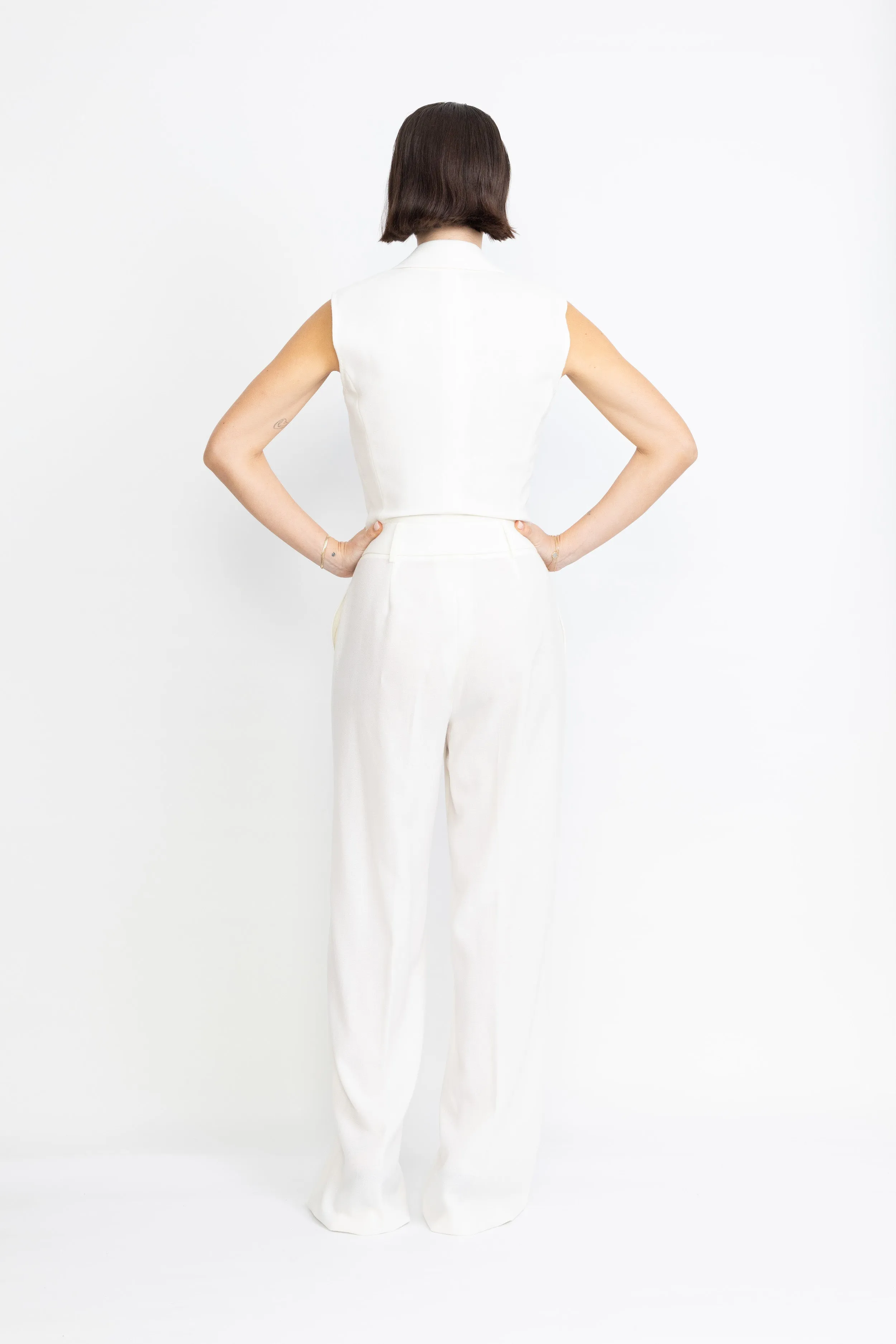 Vetlanda Limited Edition Jumpsuit - Sleeveless evening jumpsuit in white