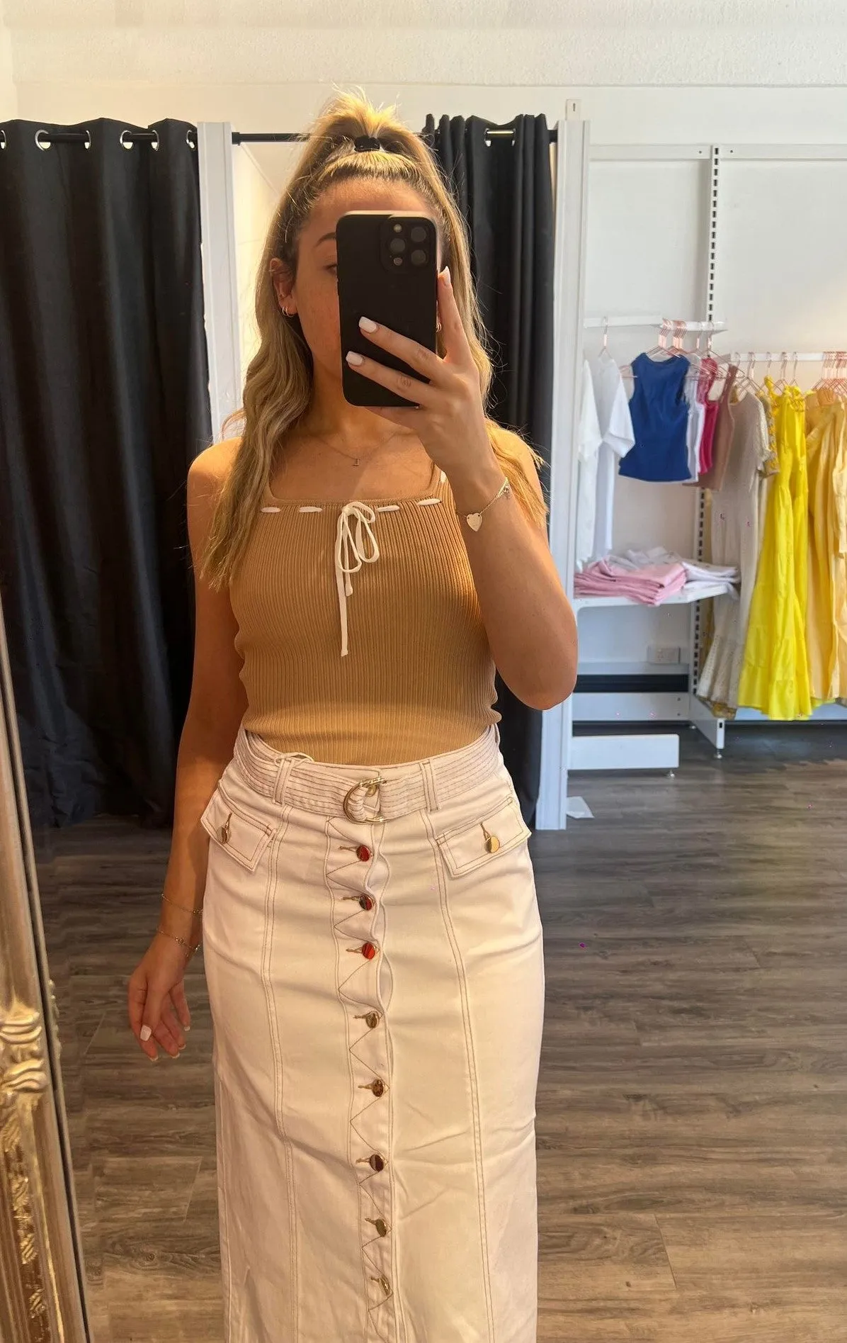 WHITE MAXI SKIRT