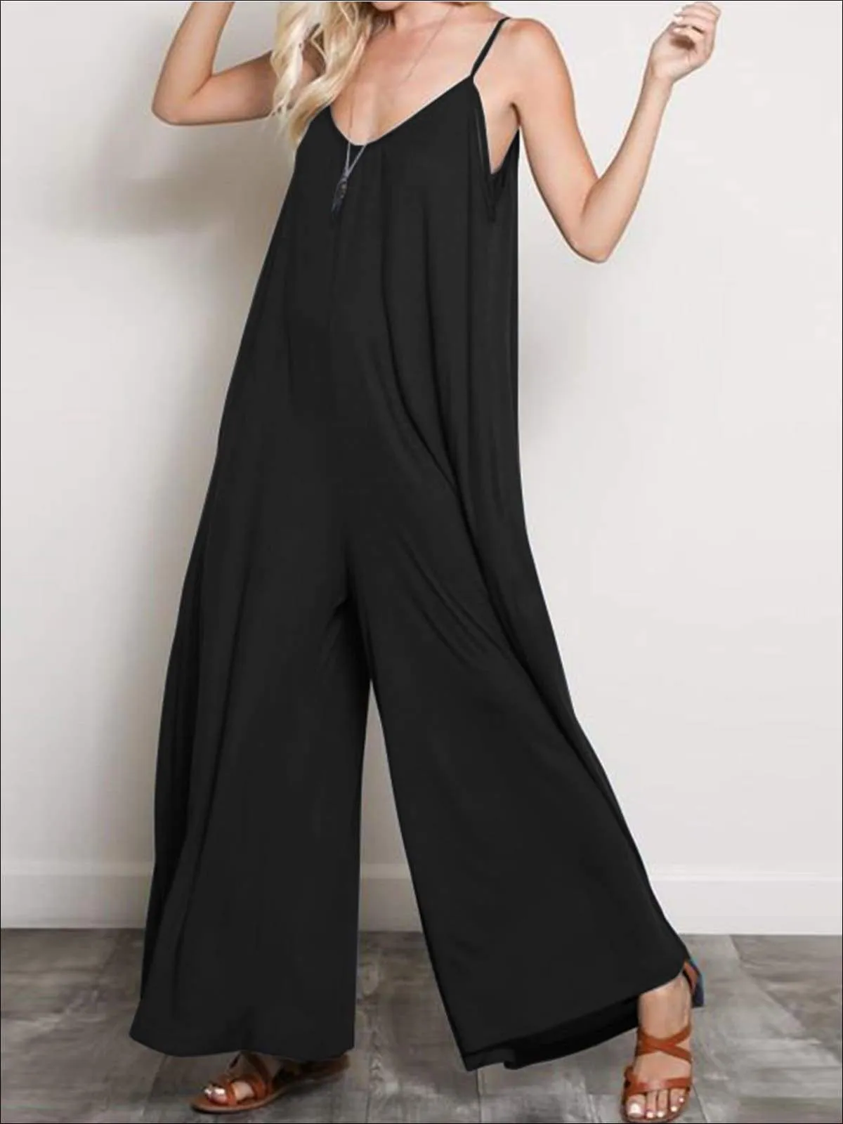 Women's Casual V-Neck Sleeveless Oversized Jumpsuit