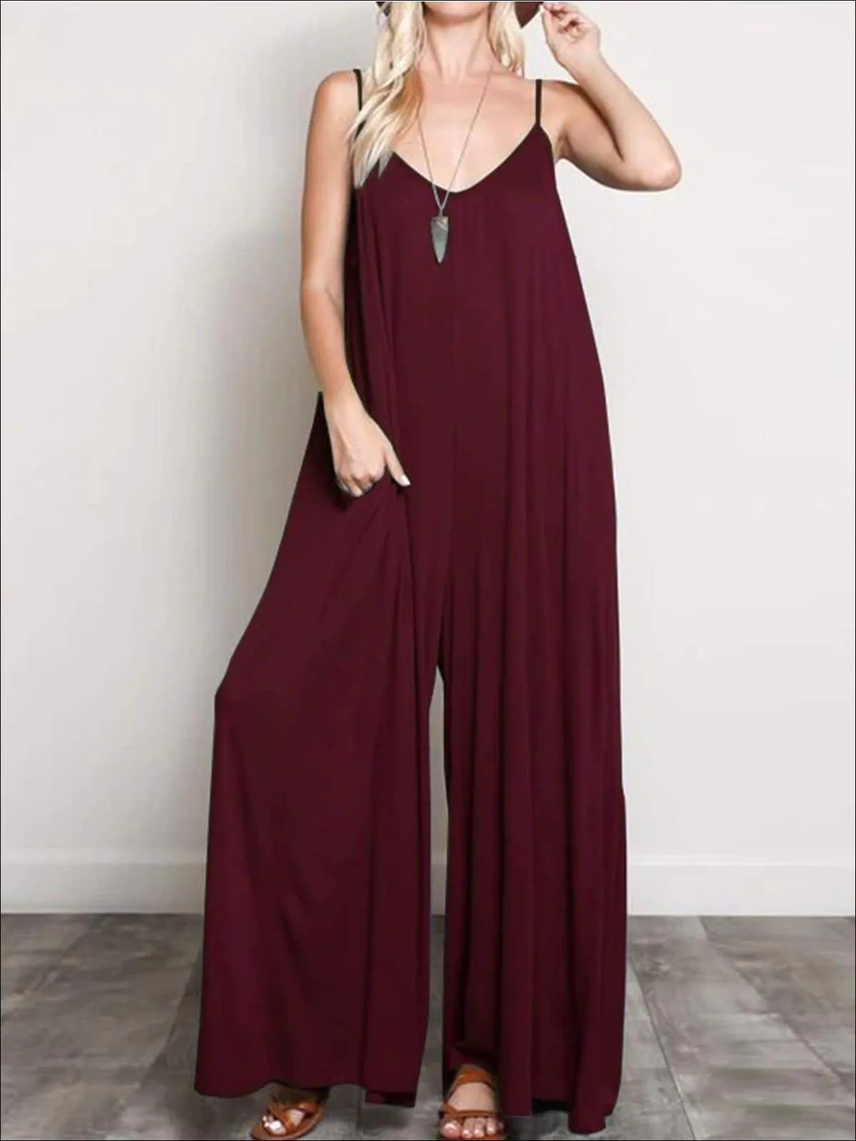 Women's Casual V-Neck Sleeveless Oversized Jumpsuit