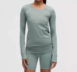 Women's Swiftly Tech Long Sleeve In Crater Blue