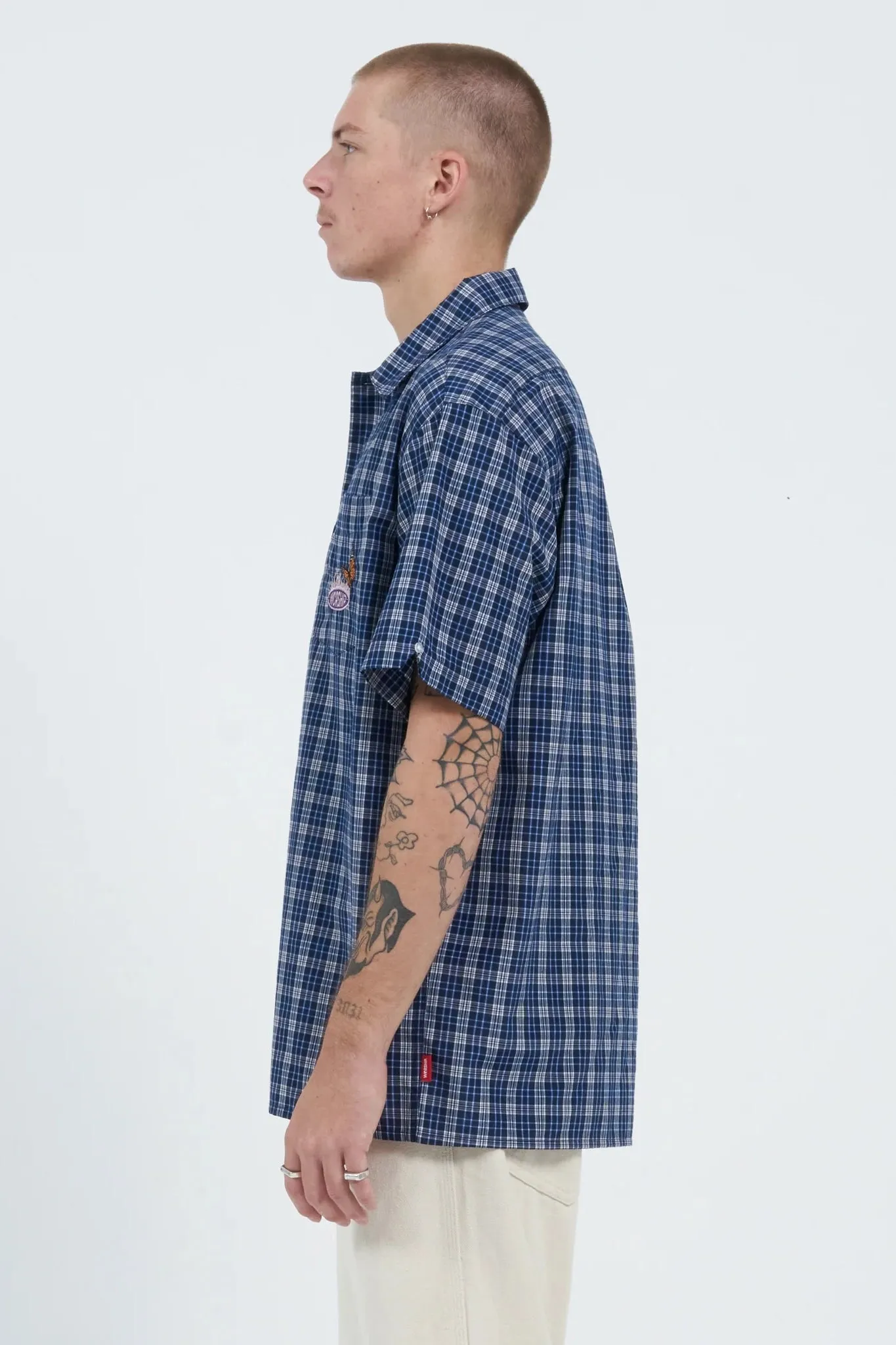 WORSHIP SUPPLIES CAPTIVATE SS SHIRT - BLUE