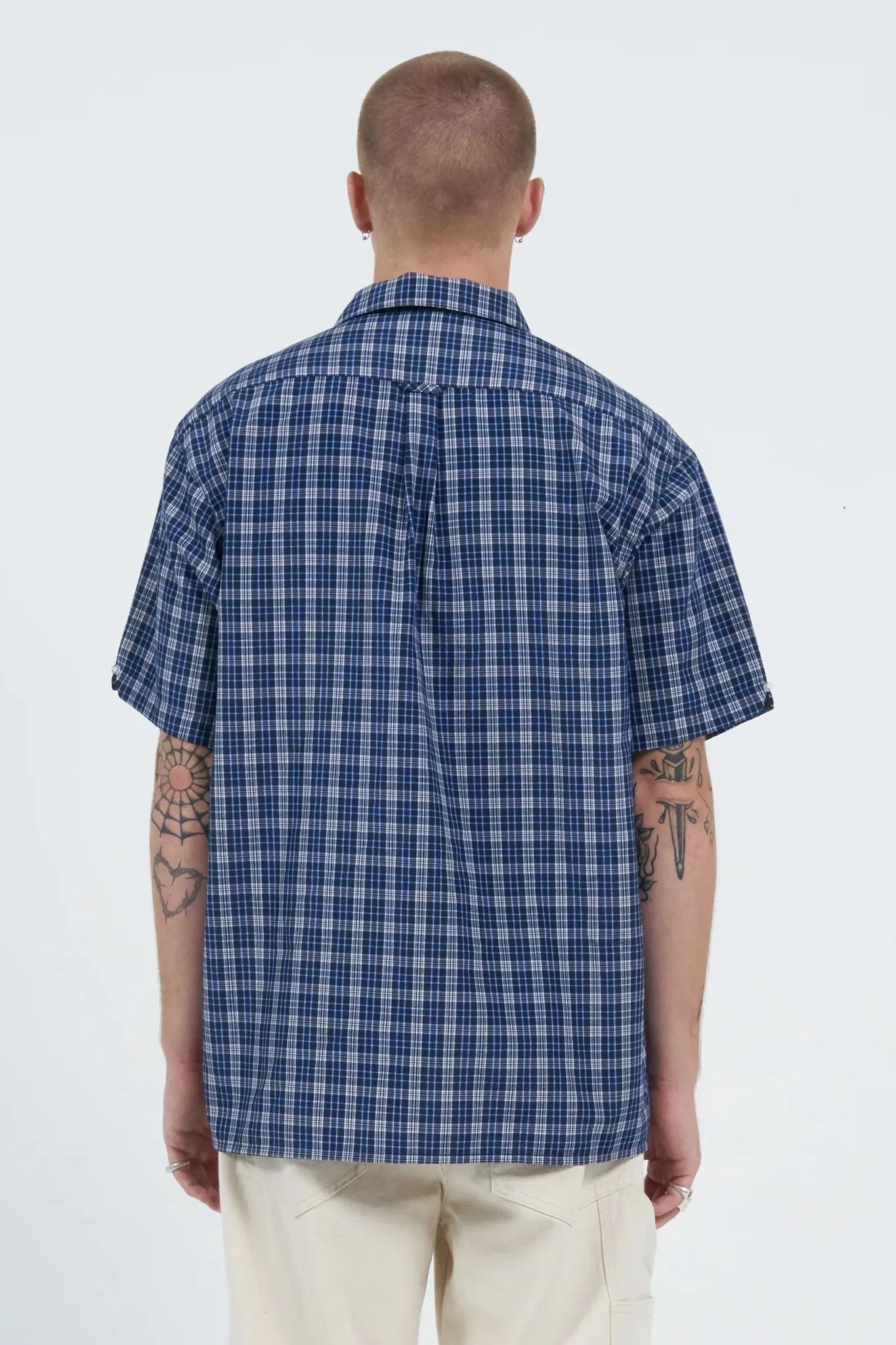 WORSHIP SUPPLIES CAPTIVATE SS SHIRT - BLUE